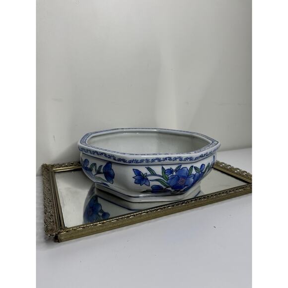 Vintage AAA Imports Hand Painted Floral Octagon Planter Blue Flowers , Grand-mil - Picture 6 of 8